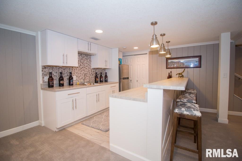 4027 Rodeo Road Davenport, IA 52806 - Photo 20 of 24 Gallery Image 20