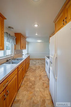 $279,900 | 202 Adams Street, Firth, ID 83236