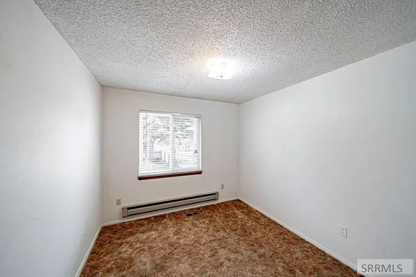 $298,900 | 202 Adams Street, Firth, ID 83236