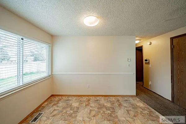 $298,900 | 202 Adams Street, Firth, ID 83236