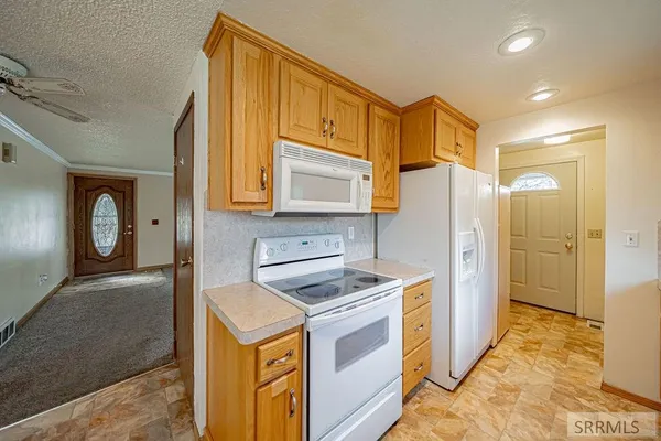 $298,900 | 202 Adams Street, Firth, ID 83236