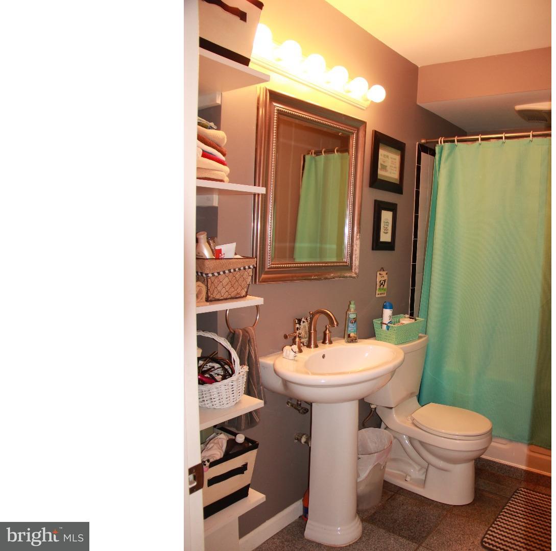 47 Mayflower Road Levittown, PA 19056 - Photo 12 of 25 Bathroom