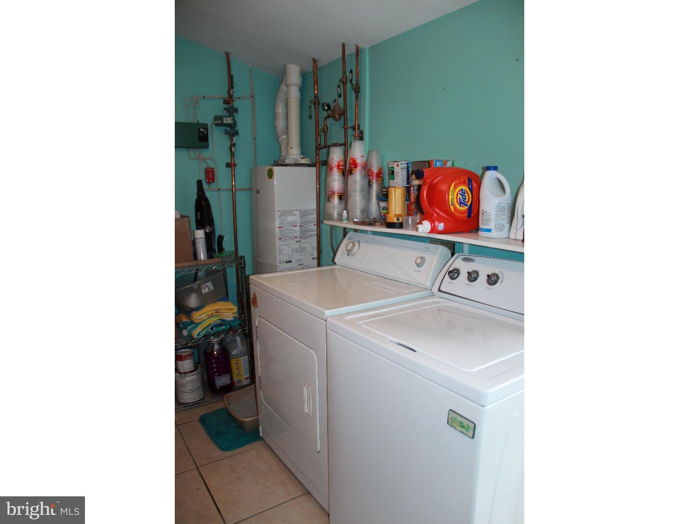 47 Mayflower Road Levittown, PA 19056 - Photo 14 of 25 Laundry Room