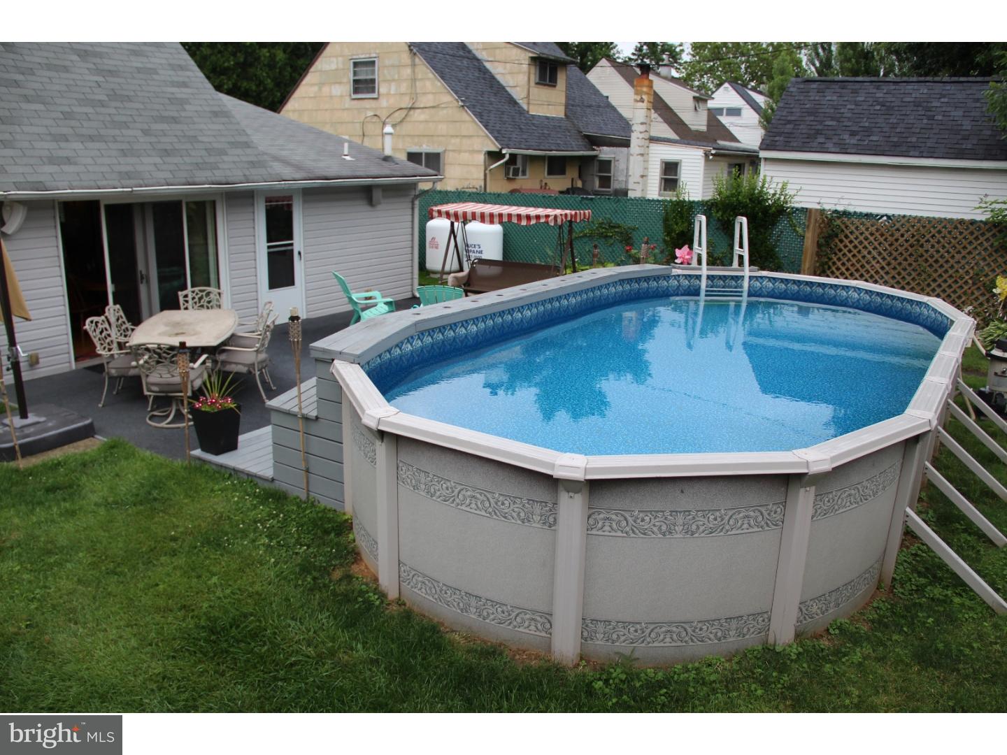47 Mayflower Road Levittown, PA 19056 - Photo 22 of 25 Pool