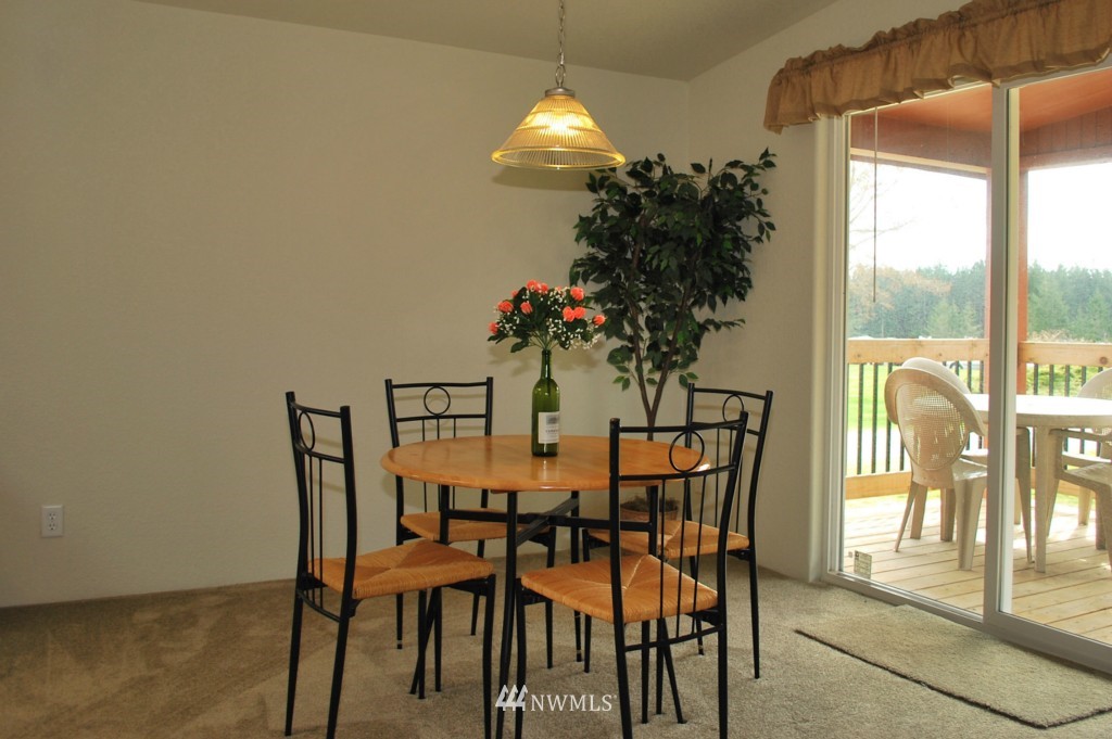 1069 Ault Field Road Oak Harbor, WA 98277 - Photo 8 of 12 Gallery Image 8