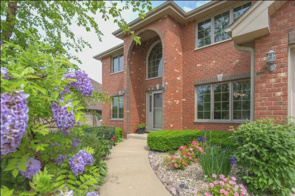$799,900 | 12002 Ashbrook Lane, Mokena, IL 60448