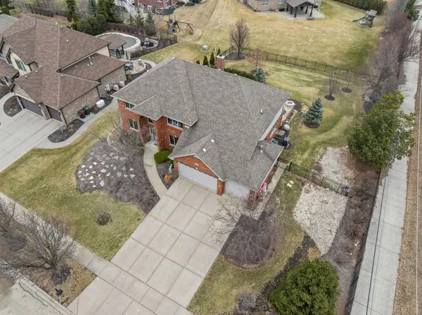 $799,900 | 12002 Ashbrook Lane, Mokena, IL 60448