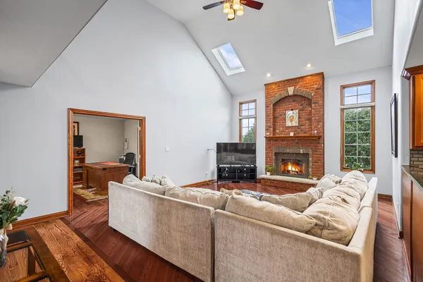 $799,900 | 12002 Ashbrook Lane, Mokena, IL 60448