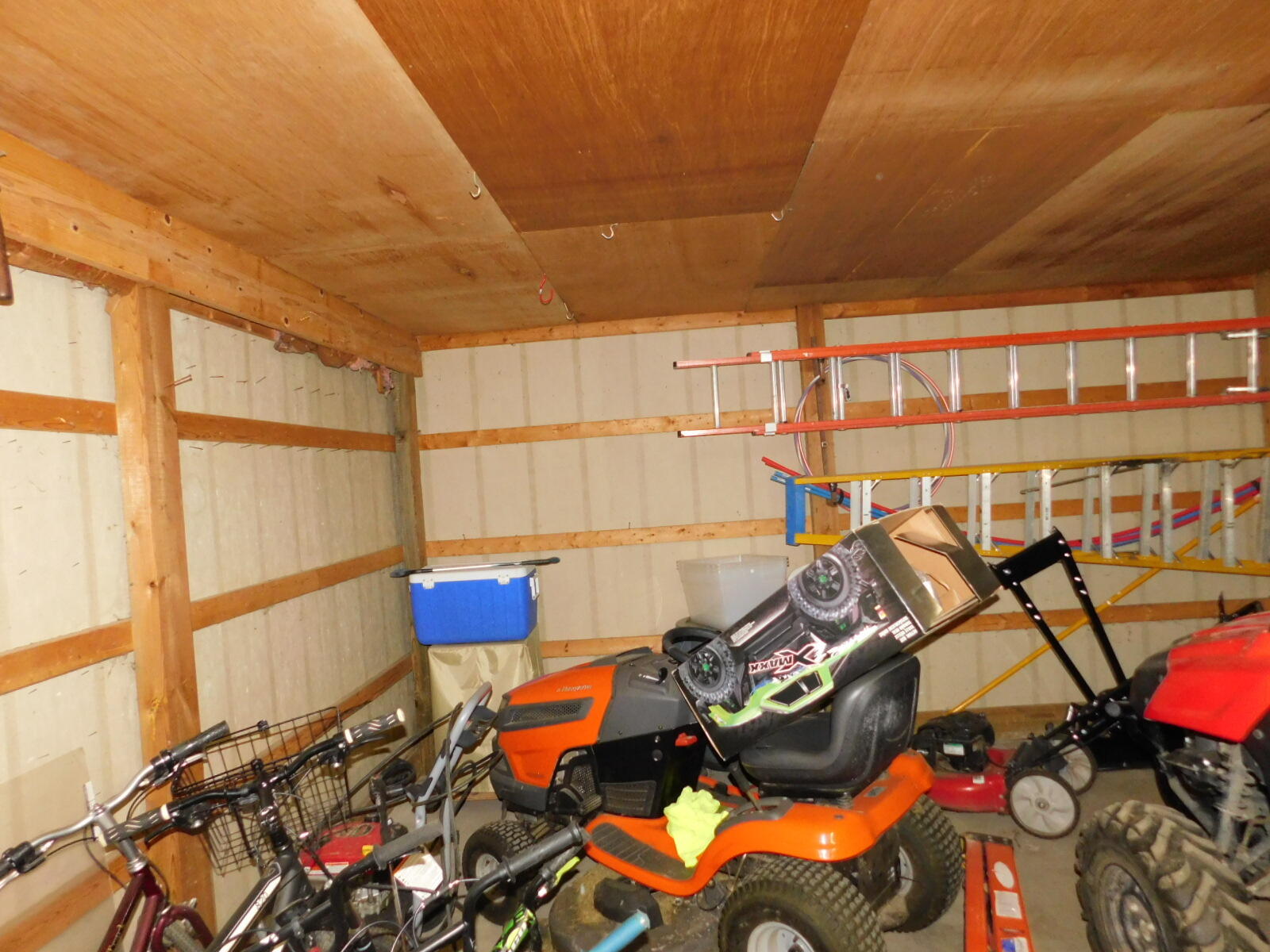 8111 Swift Road Battle Creek, MI 49017 - Photo 24 of 34 DSCN6020