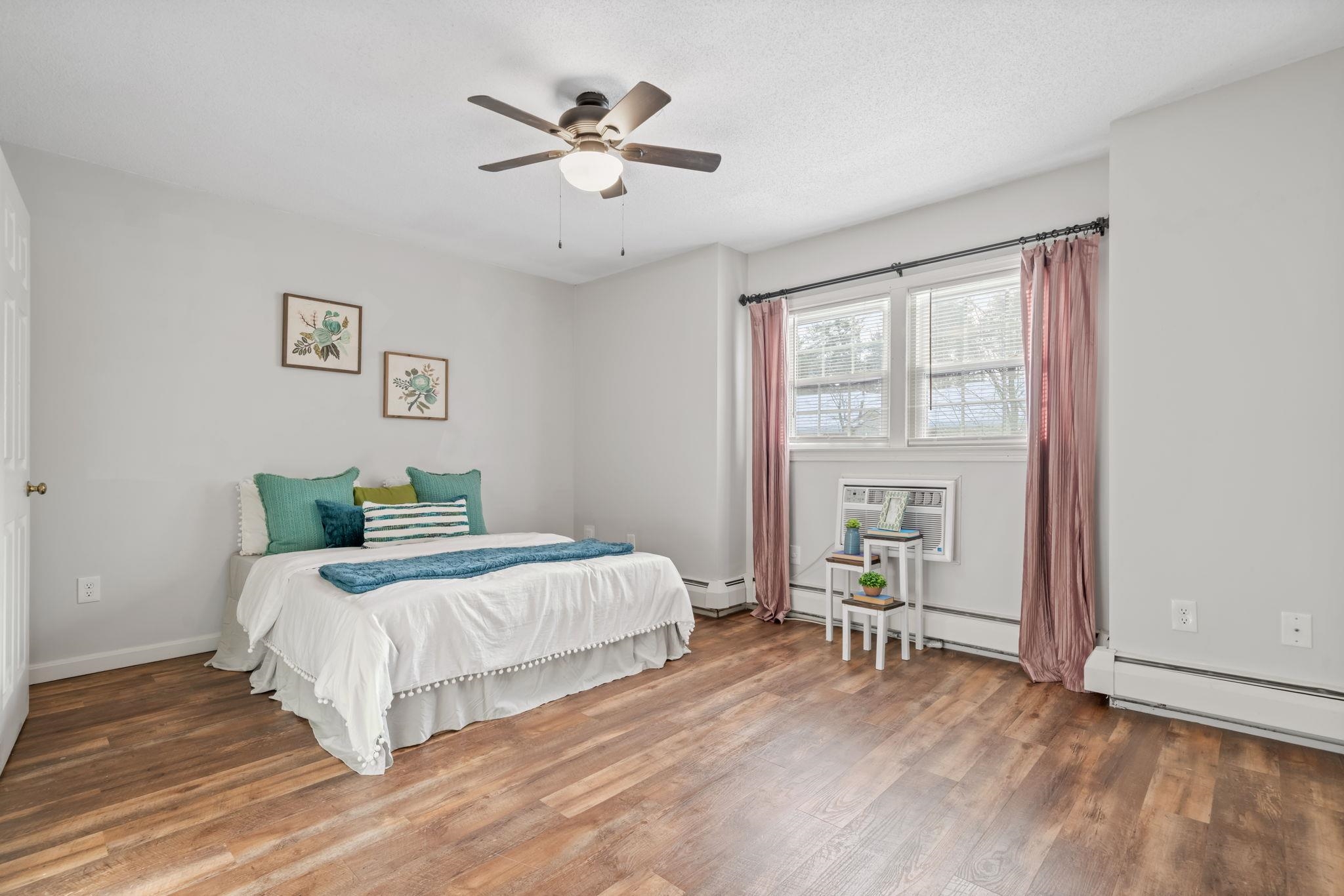 130 Golfview Drive Manchester, NH 03102 - Photo 13 of 24