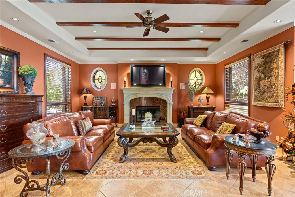6177 Norman Road, Unit 3 Colusa, CA 95932 - Photo 19 of 48 a living room with furniture and a fireplace