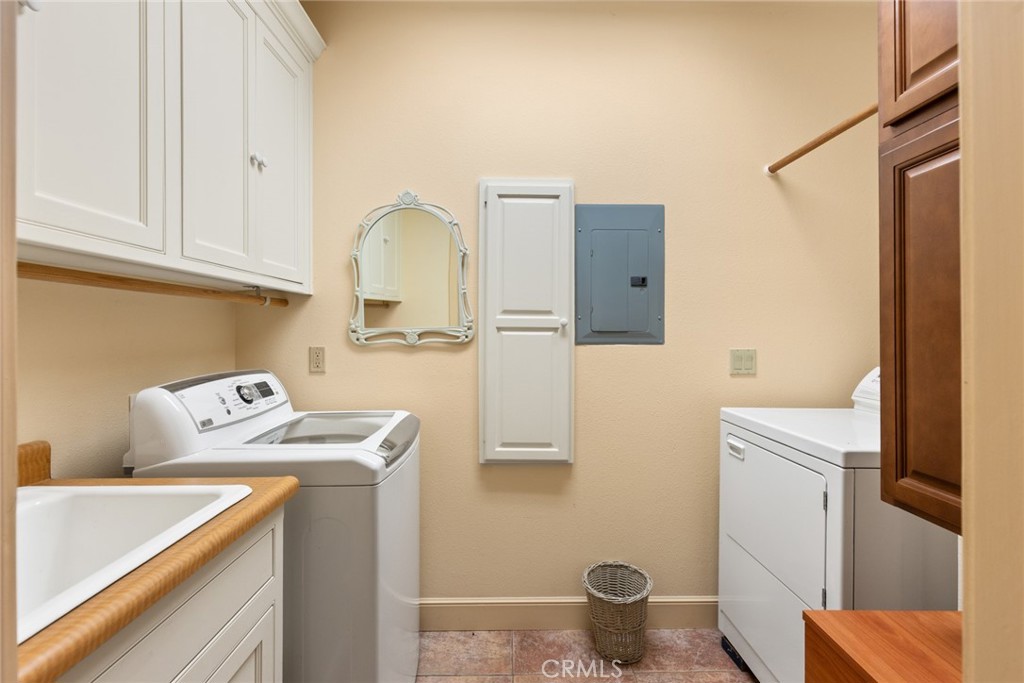 6177 Norman Road, Unit 3 Colusa, CA 95932 - Photo 40 of 48 a room with storage and utility