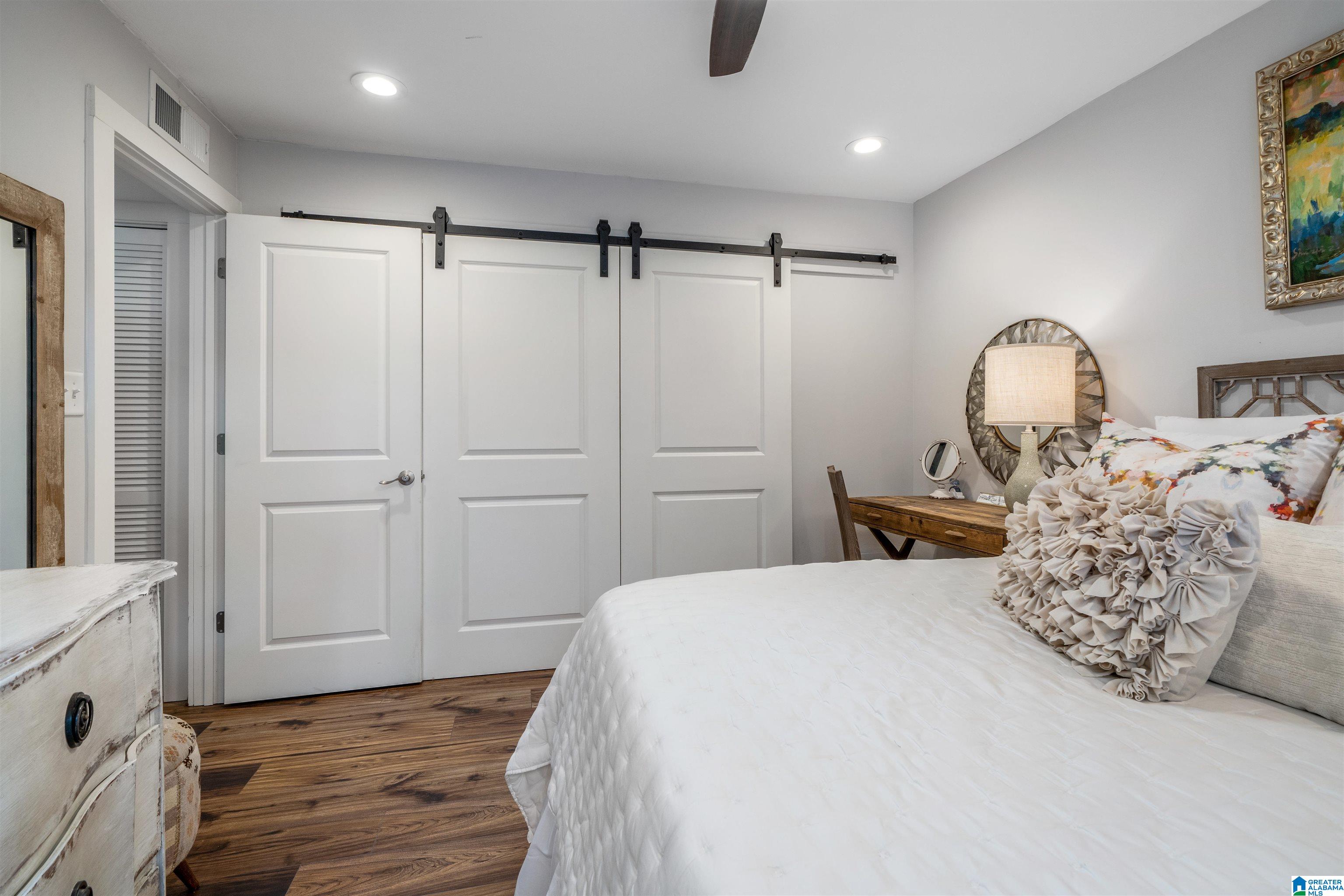 3350 Altamont Road South, Unit C14 Birmingham, AL 35205 - Photo 17 of 27