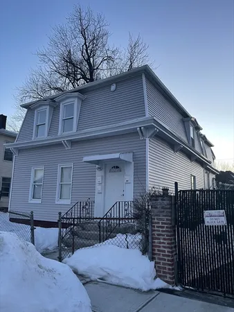 $599,950 | 12 Winslow Street, Worcester, MA 01609