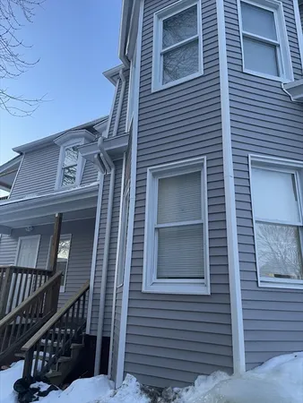 $599,950 | 12 Winslow Street, Worcester, MA 01609