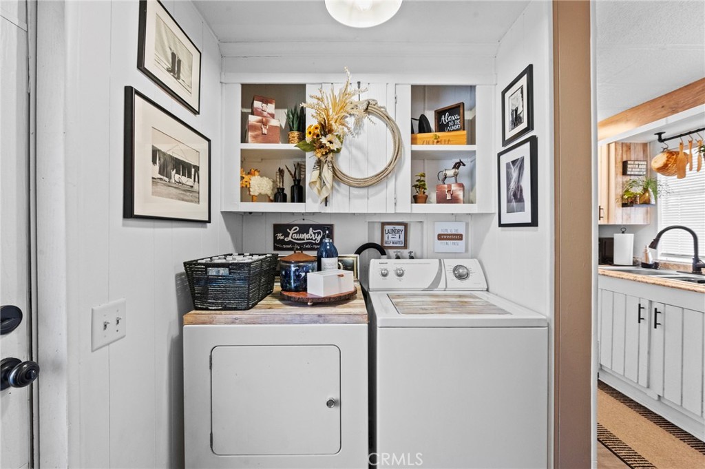 31130 South General Kearny Road, Unit 89 Temecula, CA 92591 - Photo 23 of 49 Laundry Area