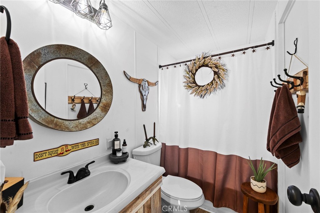 31130 South General Kearny Road, Unit 89 Temecula, CA 92591 - Photo 24 of 49 Bathroom