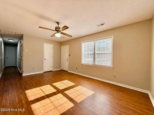 $1,450 | 551 Oci Drive, Jacksonville, NC 28540