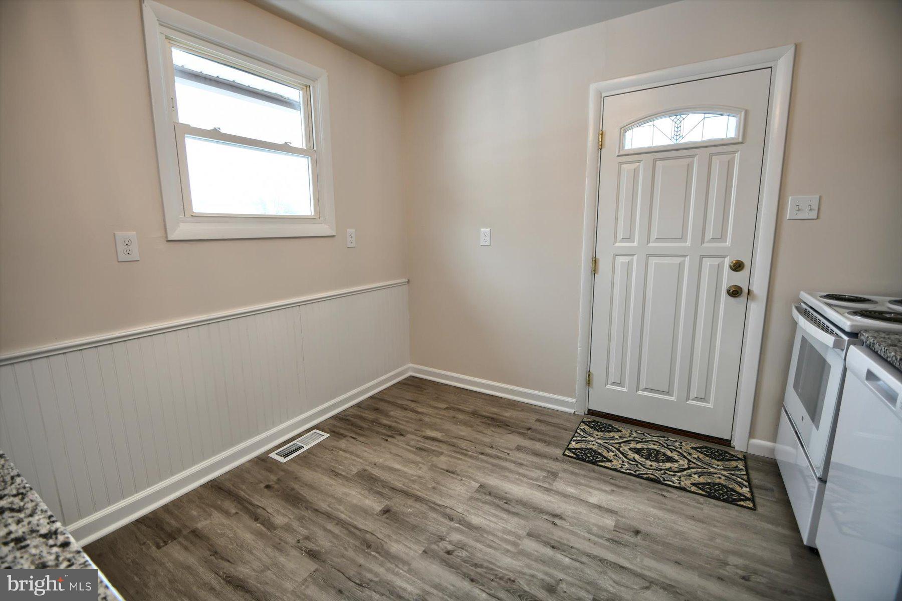 796 Spruce Road Warminster, PA 18974 - Photo 15 of 40