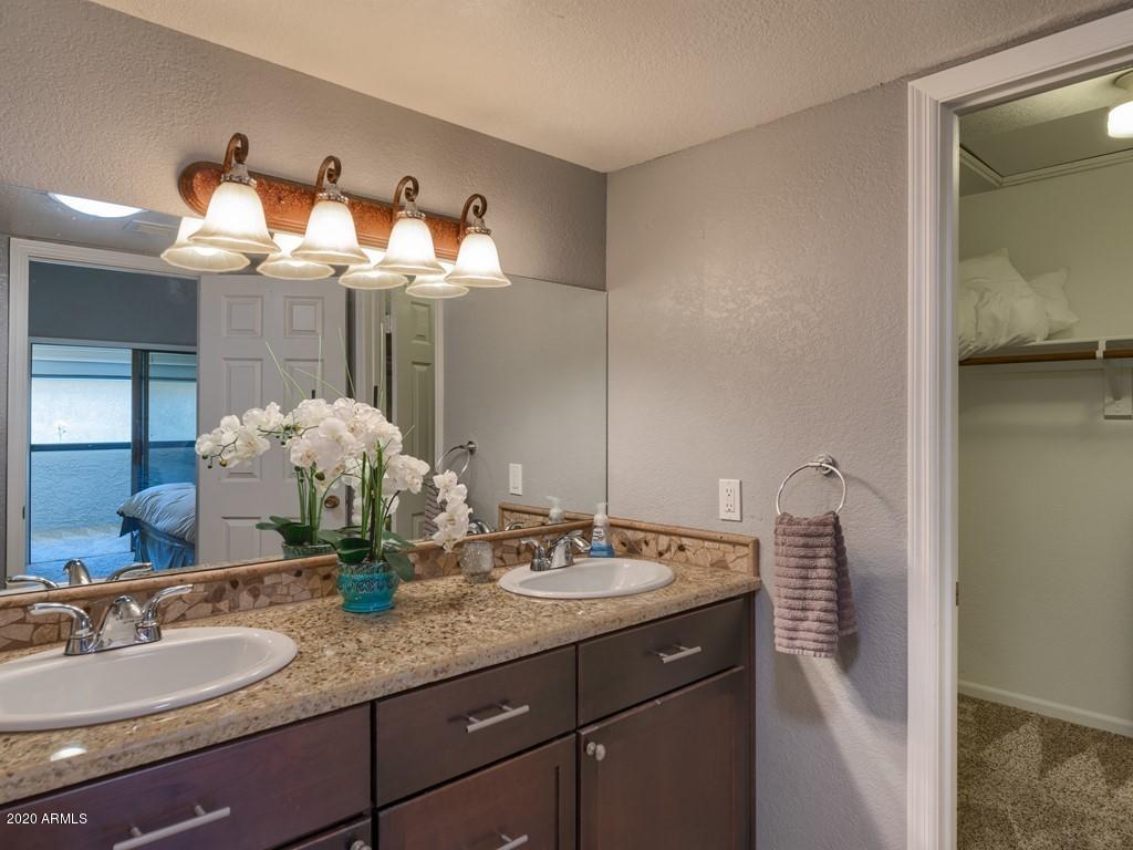 7438 Hum Road, Unit 104 Carefree, AZ 85377 - Photo 10 of 19 011_Master Bathroom