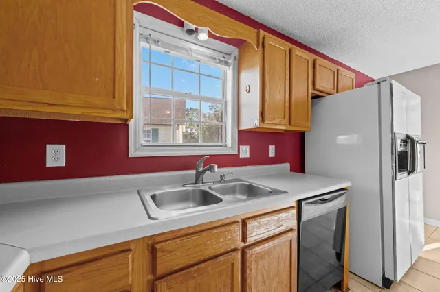 $225,000 | 164 Parnell Road, Hubert, NC 28539