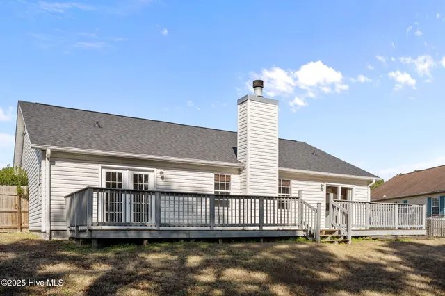 $225,000 | 164 Parnell Road, Hubert, NC 28539