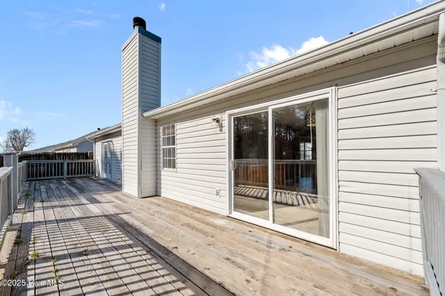 $225,000 | 164 Parnell Road, Hubert, NC 28539