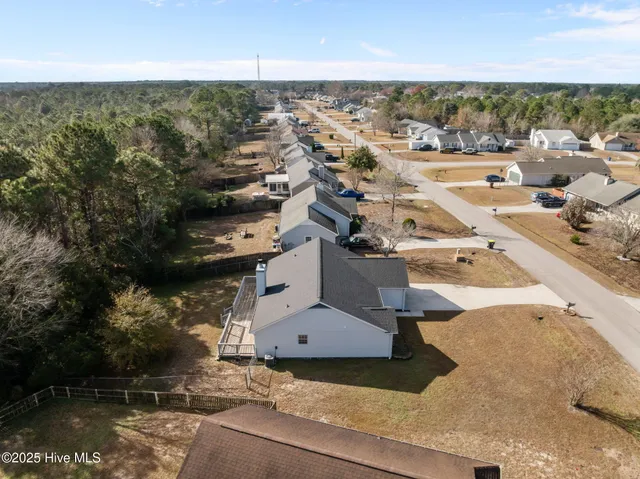 $225,000 | 164 Parnell Road, Hubert, NC 28539