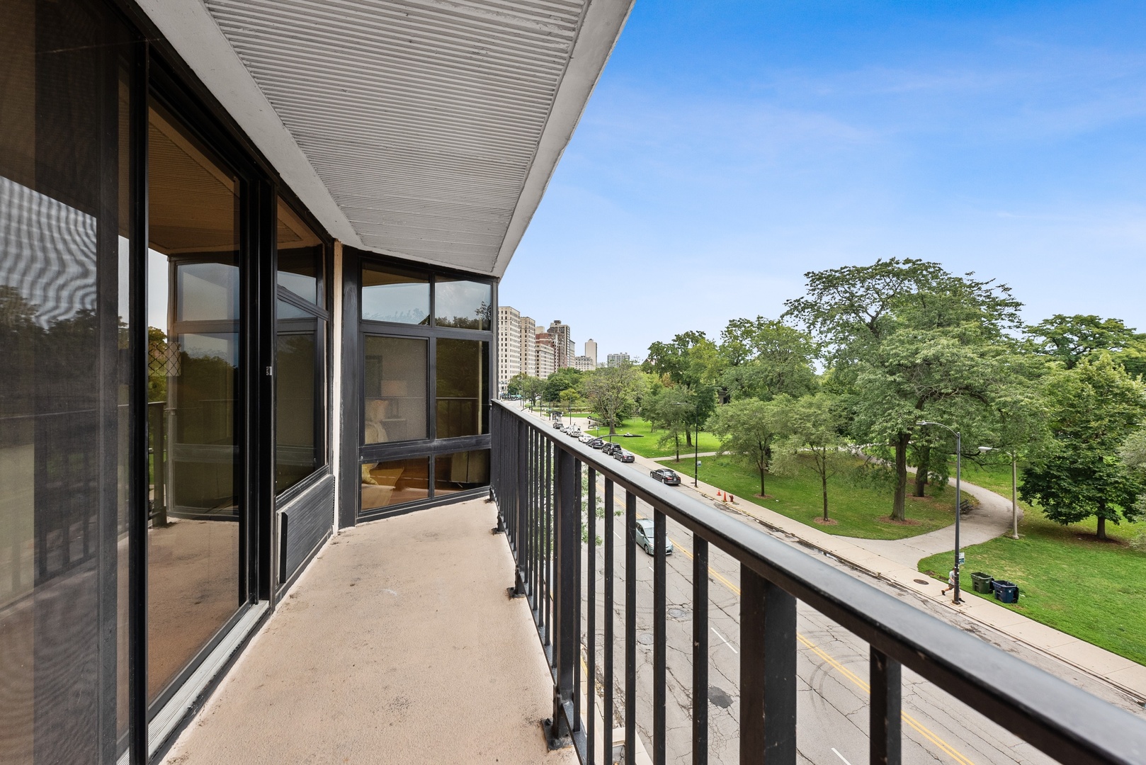 1920 North Clark Street, Unit 4B Chicago, IL 60614 - Photo 14 of 21