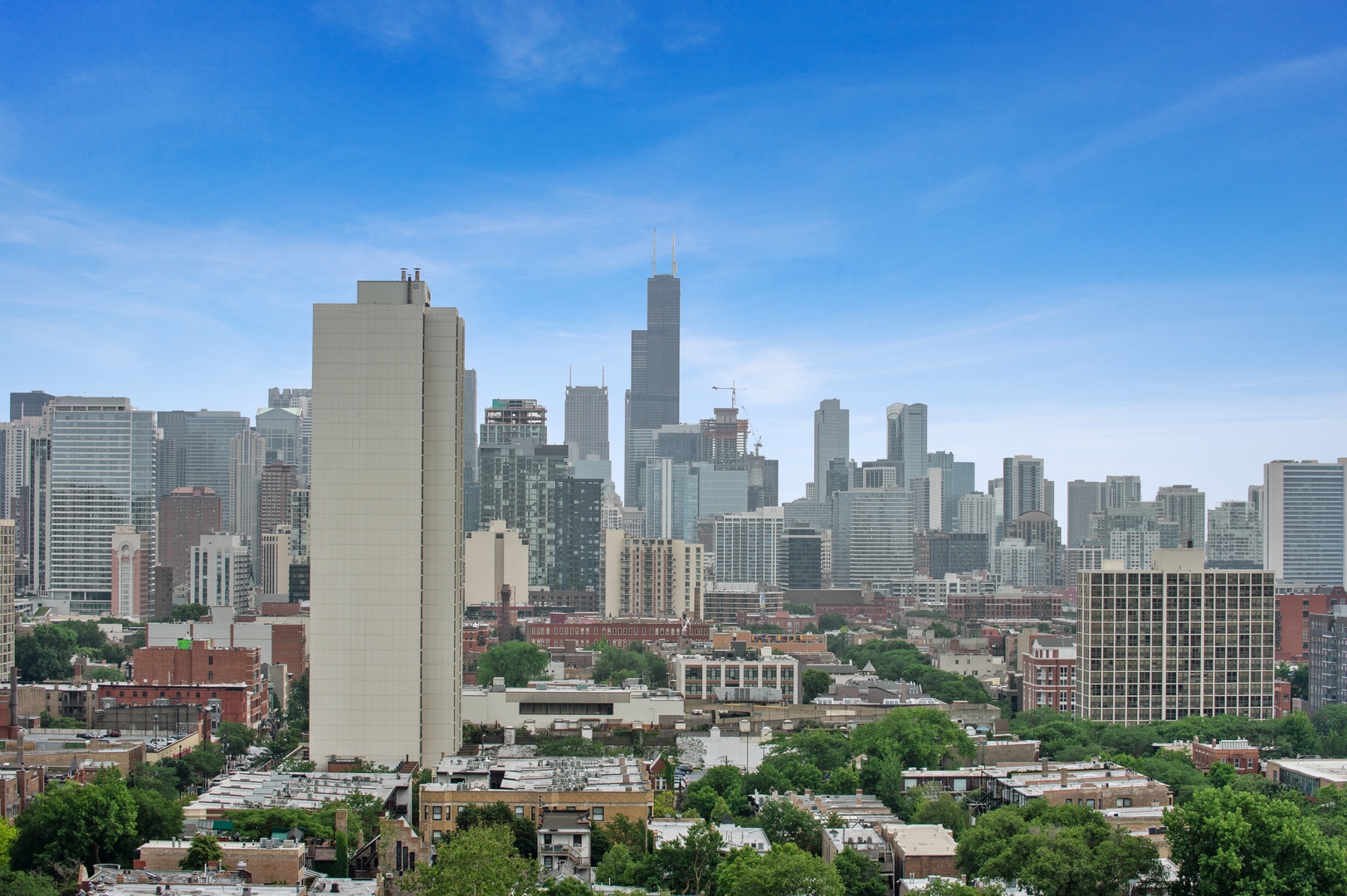 1920 North Clark Street, Unit 4B Chicago, IL 60614 - Photo 19 of 21 a view of a city with tall buildings