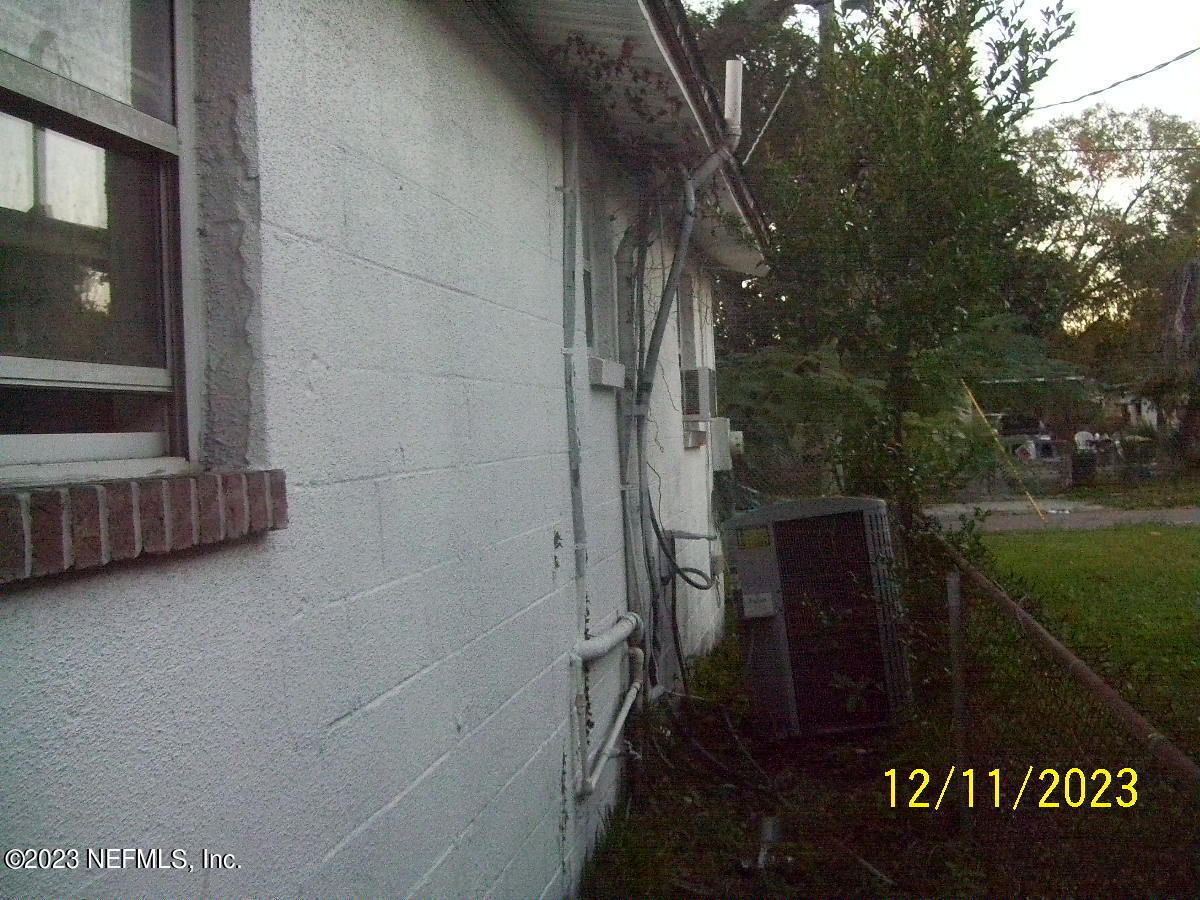 2160 Placeda Street Jacksonville, FL 32209 - Photo 14 of 26 100_1998