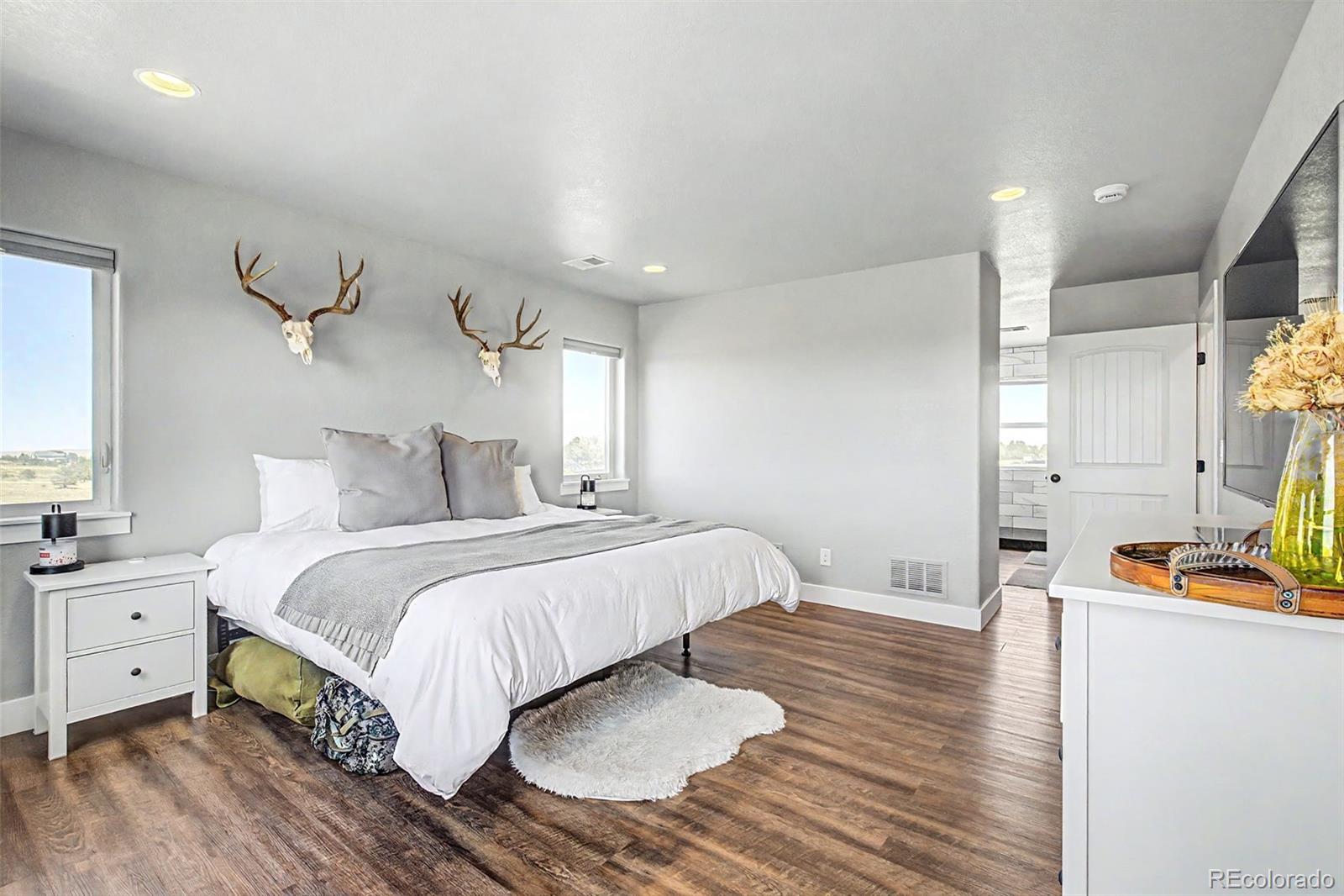 12694 Roundup Road Parker, CO 80138 - Photo 17 of 47