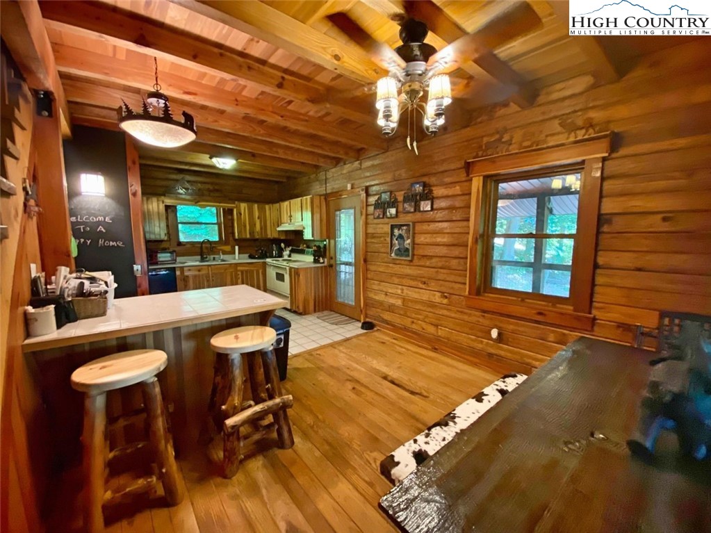 249 Hartman Road Jonesborough, TN 37659 - Photo 5 of 28 Gallery Image 5