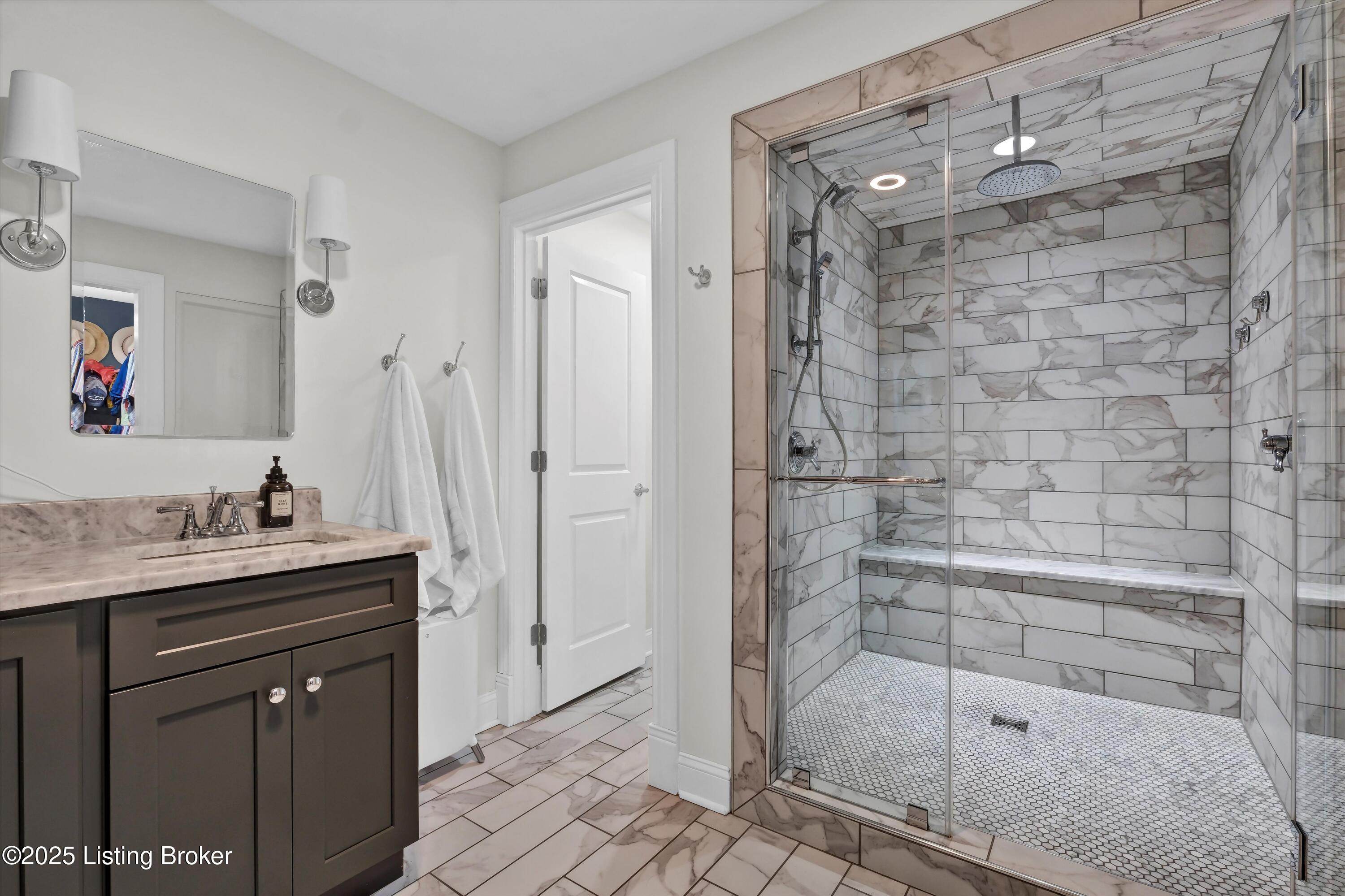 104 South Hampton Road Louisville, KY 40222 - Photo 6 of 58 33-104 S Hampton Rd