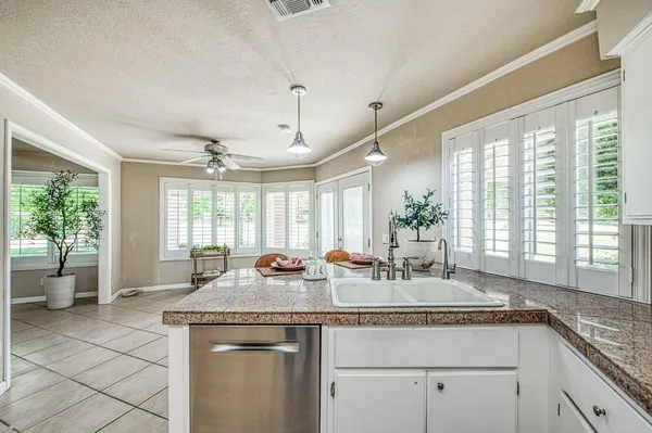 $1,190,000 | 12235 North Willow Avenue, Clovis, CA 93619