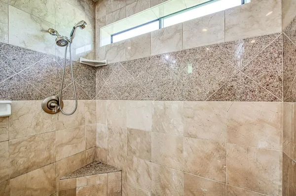 $1,190,000 | 12235 North Willow Avenue, Clovis, CA 93619