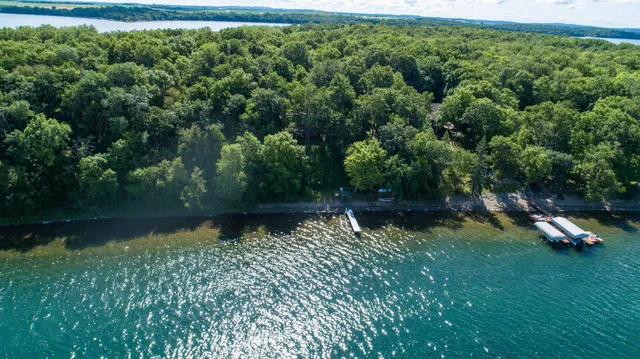 $1,200,000 | Xxxxx Peninsula Lane, Battle Lake, MN 56515