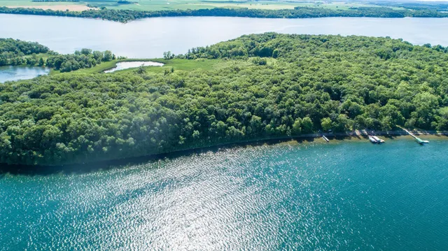 $1,200,000 | Xxxxx Peninsula Lane, Battle Lake, MN 56515