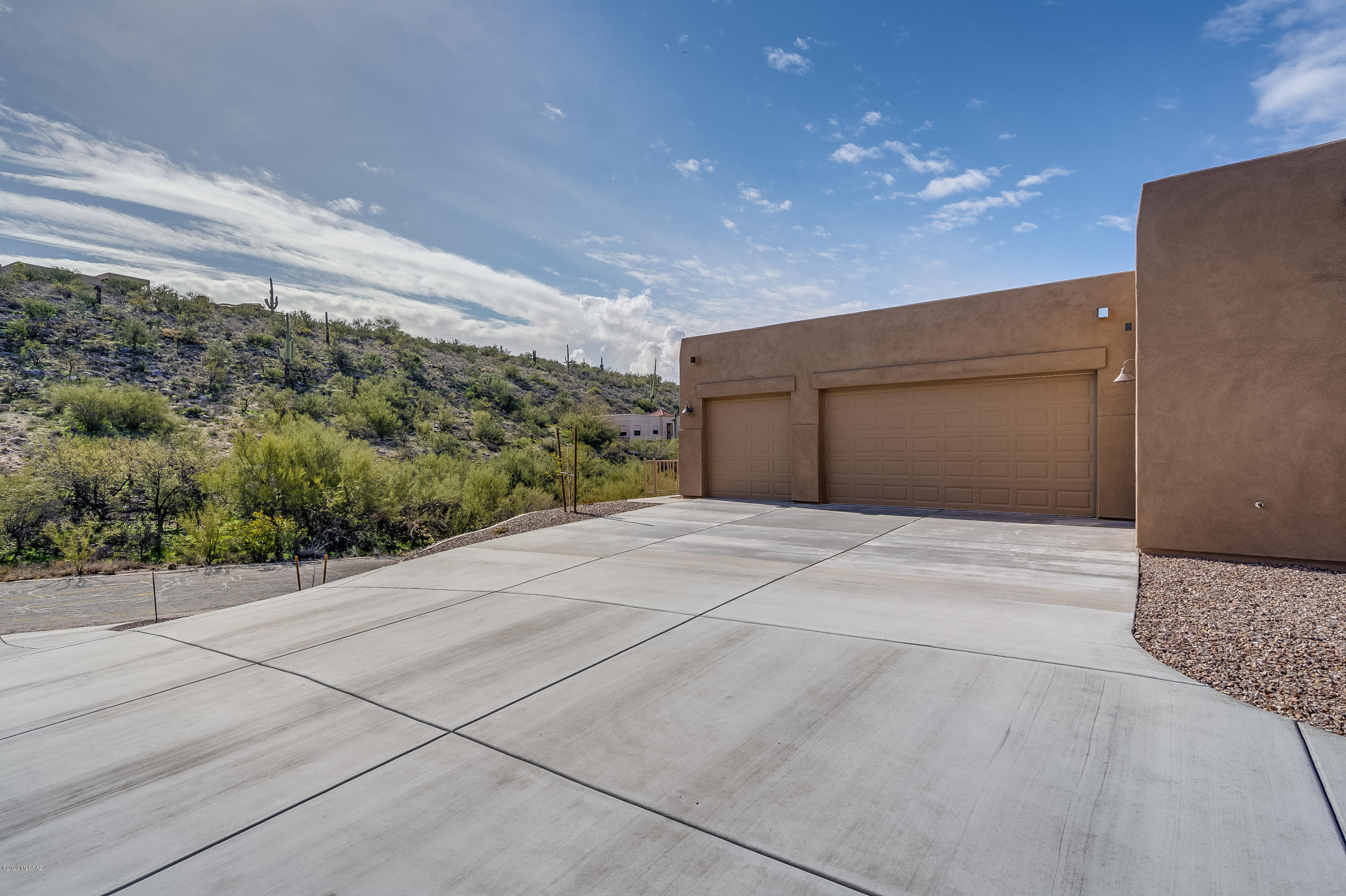 6849 East Snyder Road Tucson, AZ 85750 - Photo 3 of 50 Gallery Image 3