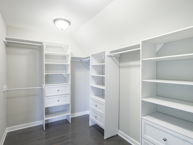 618 Pine Street Sugar Grove, IL 60554 - Photo 19 of 31 a view of walk in closet with empty racks