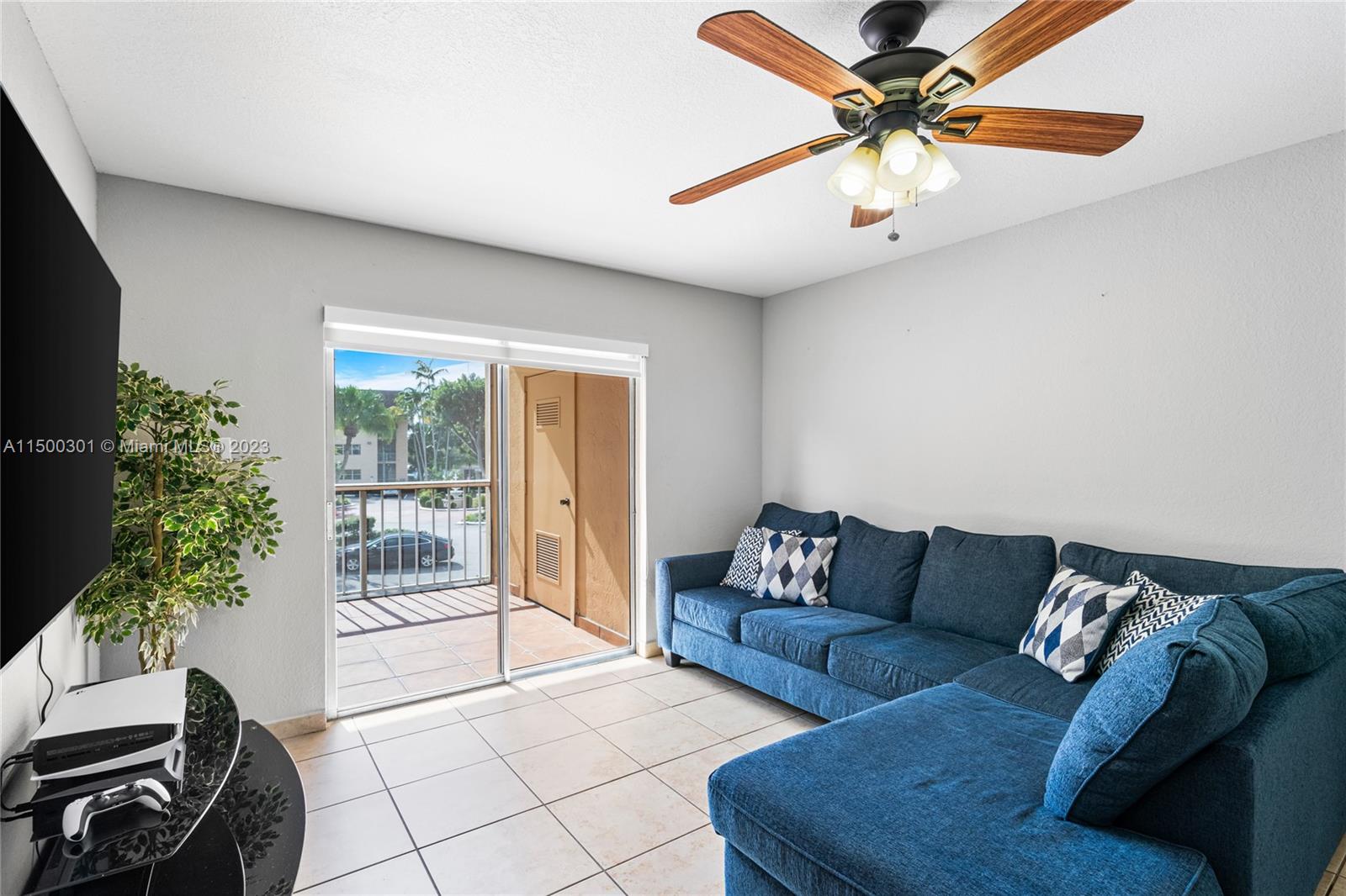 15295 Southwest 106th Lane, Unit 717 Miami, FL 33196 - Photo 20 of 36