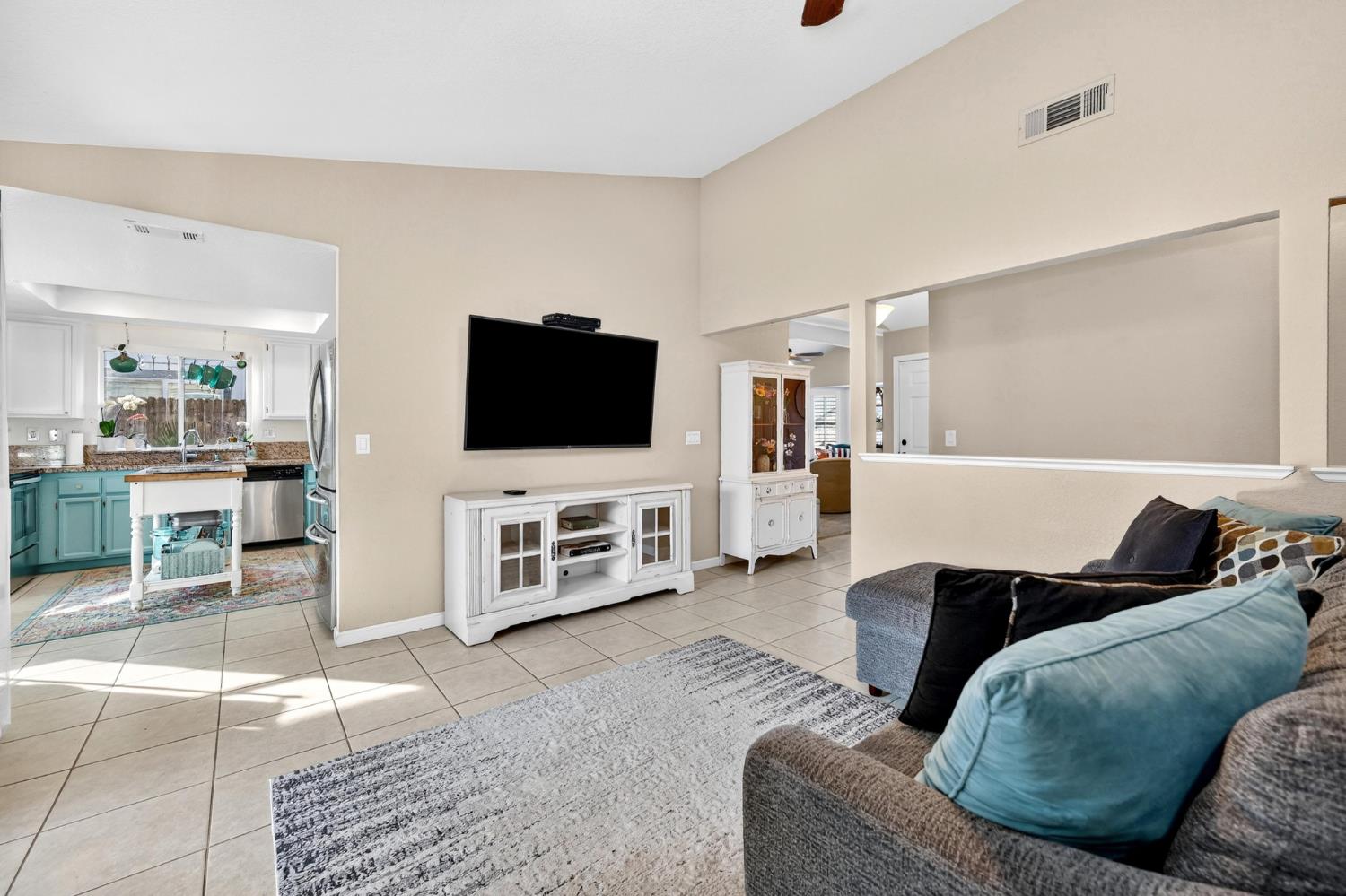 621 Dawnridge Road Roseville, CA 95678 - Photo 17 of 39