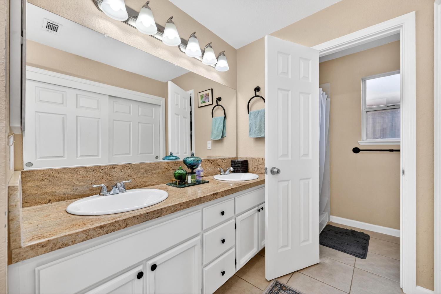 621 Dawnridge Road Roseville, CA 95678 - Photo 32 of 39