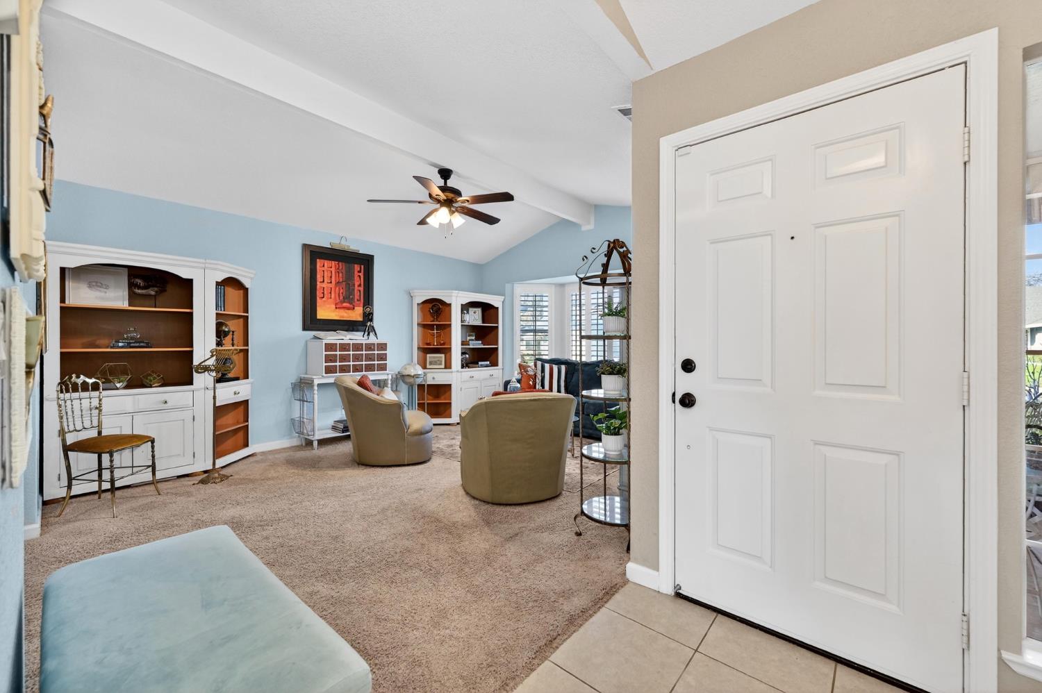 621 Dawnridge Road Roseville, CA 95678 - Photo 4 of 39