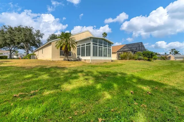 $420,000 | 3350 Yonge Avenue, Unit 31, Sarasota, FL 34235