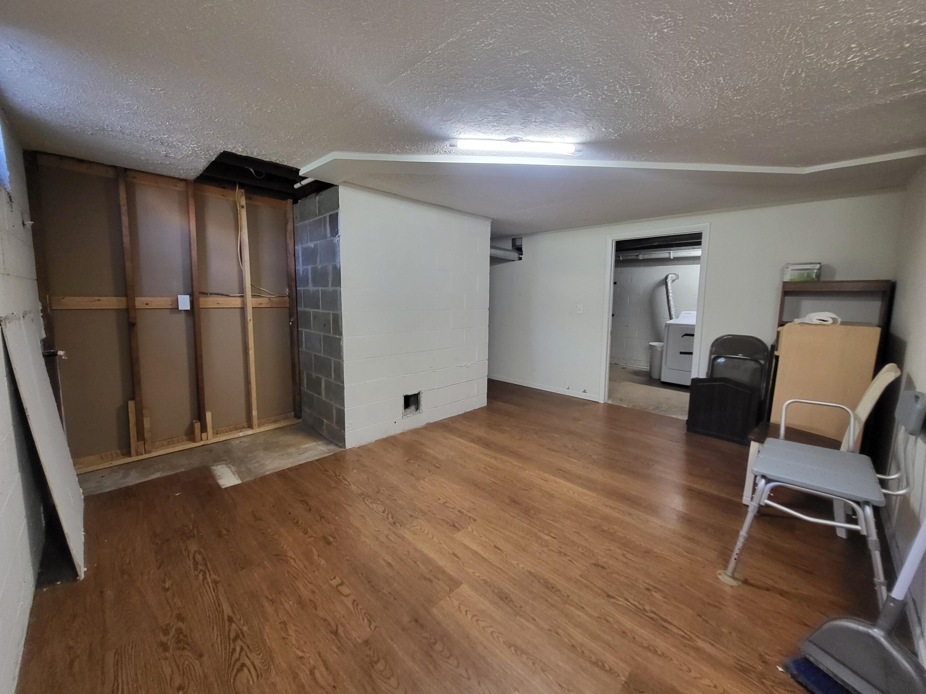 325 Cedar Street Northwest De Motte, IN 46310 - Photo 25 of 35 3000x2250