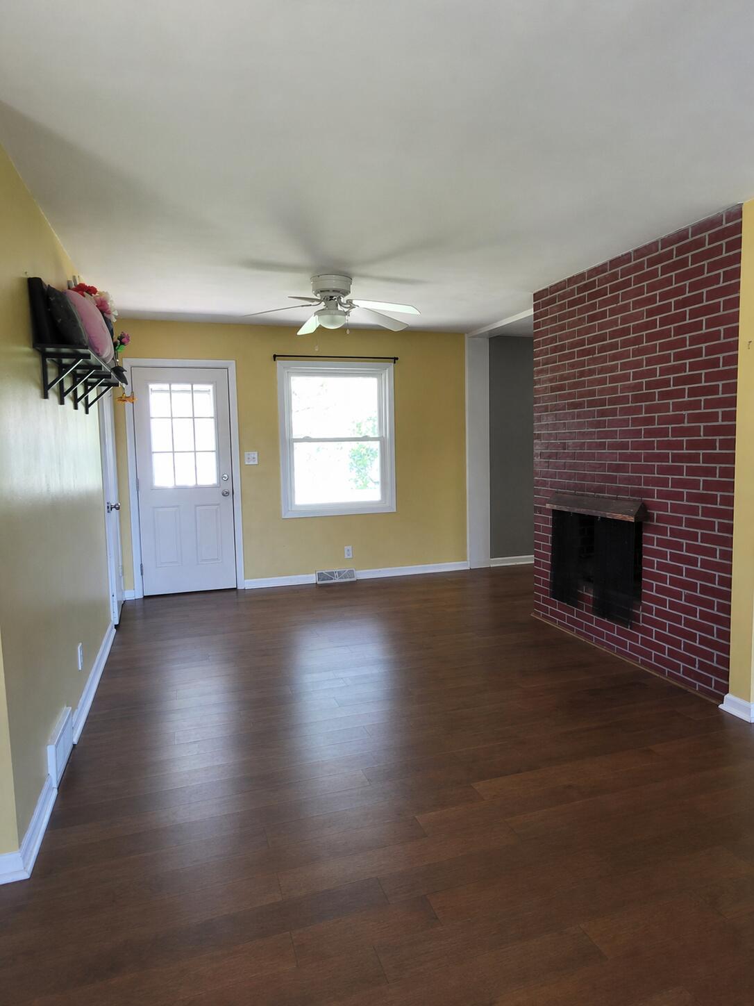 325 Cedar Street Northwest De Motte, IN 46310 - Photo 7 of 35 1086x1448