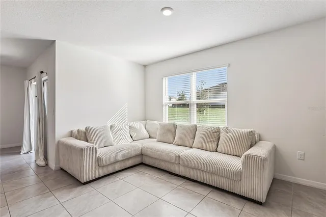 $415,000 | 462 Baroness Way, Deland, FL 32724