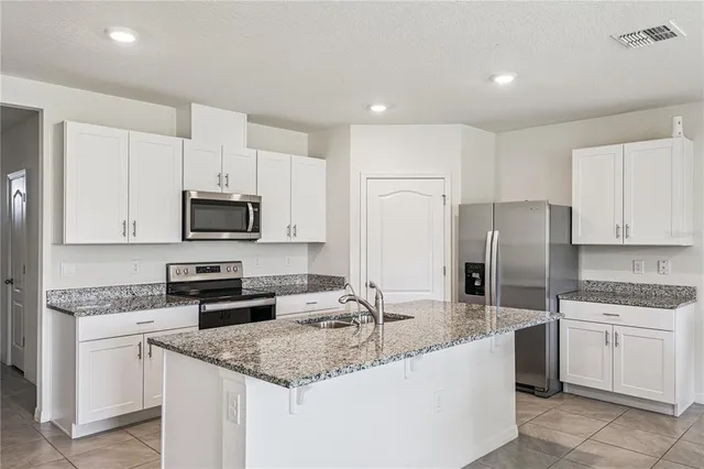 $415,000 | 462 Baroness Way, Deland, FL 32724