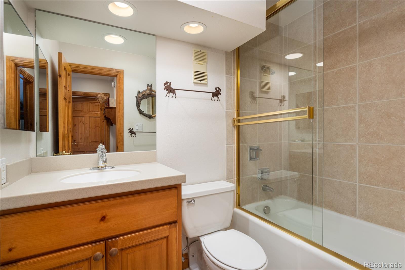 765 Columbine Road, Unit C404 Breckenridge, CO 80424 - Photo 8 of 19 Gallery Image 8